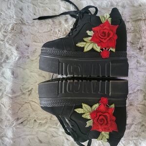 Red and Black Platform Sneakers with Rose Embroidery